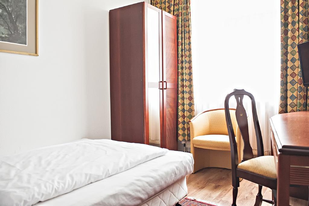 Hotel Ravel International Offenbach del Meno Habitación foto
